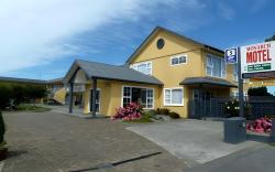 Monarch Motel