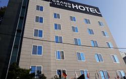 New Grand Hotel