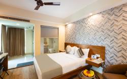 The Orion Plaza, Nehru Place