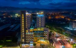 Maayo Hotel