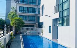 Luxsna Residence