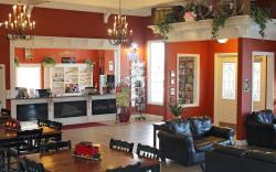 Depot Inn & Suites