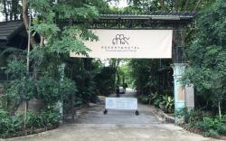 339 Hotels & Resort