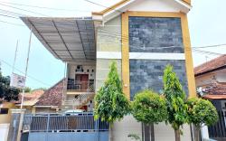 Griya Juanda Syariah near RS Dharma Husada Probolinggo Mitra RedDoorz