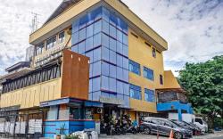 Super OYO 90692 Point Hostel