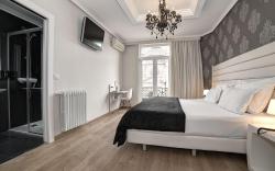 Hotel Pilar Plaza.