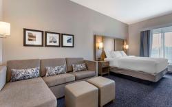 Comfort Suites Scottsdale Talking Stick Entertainment District