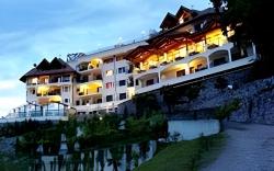 Hotel Finkennest - Panoramic Garden Resort