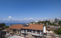 SOLO BOUTIQUE HOTEL