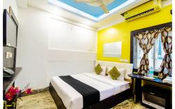 Goroomgo Puja Residency Kolkata
