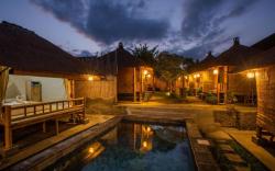 Salty Shakas Bamboo Stay Canggu