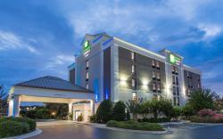 Holiday Inn Express Hotel & Suites Wilmington-University Ctr By IHG