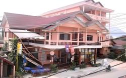 Khamphone Guesthouse