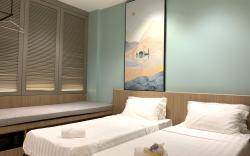 Paradise Suite 703 @Sutera Avenue, Twin Single Bed
