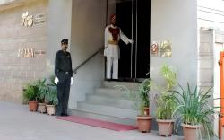 Midtown Pritam Hotel