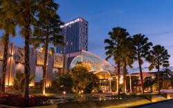Holiday Palace