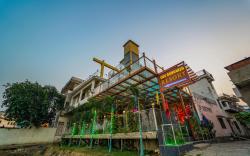 Shiv Rudraksh Resort near Assi Ghat 