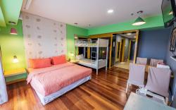 FAMILY  ROOM 18105&18106-8PAX@SUNWAY PYRAMID MALL
