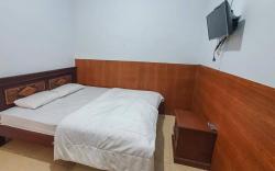 Anind Guest House near Museum Angkut Batu RedPartner