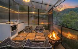 Gapyeong Ddobagi Pet & Spa Glamping