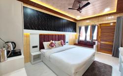 Goroomgo Sangeeta Paradise Nainital
