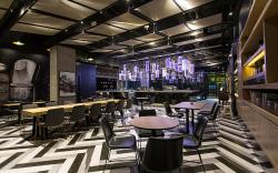 Atour Light Hotel Zhengzhou CBD Convention and Exhibition Center