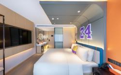 Atour X Hotel Ji'nan Quancheng Plaza Baotuquan