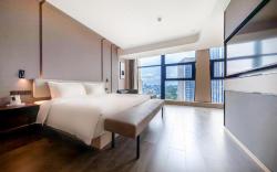 Atour Hotel Guiyang Guanshanhu Park