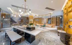 Atour Hotel Chongqing Nanping Pedestrian Street