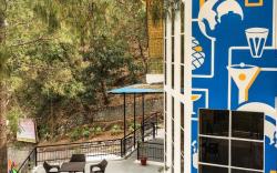 Golden Sunrise Hotel