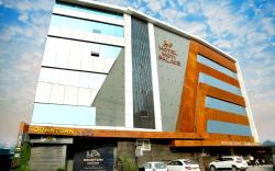 Hotel Moti Palace & Restaurant