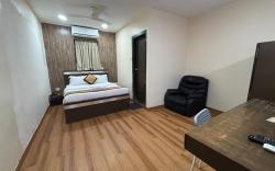 Hotel Sunshine Airport