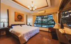 Amaz Guest House x Cafe