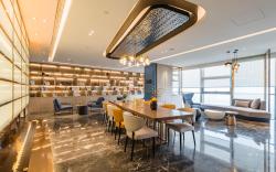 Atour Hotel Handan New Century