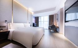 Atour Hotel Yichun Administrative Center