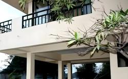 Aow Noi Sea View Resort