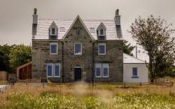 House Of Juniper - The Manse