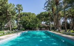El Oasis Resort