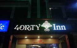 4ORTY INN
