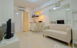 Cozy Living & Simply 2BR Bassura City By Travelio