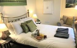 Welcoming spacious 2-bedroom house in St Helens