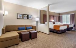 Comfort Suites
