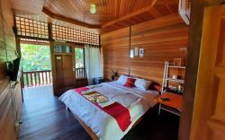 Hotel Besar Bulan Baru