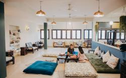 Horn Ok Please Hostel Jaipur