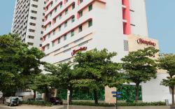 Hampton by Hilton Cartagena
