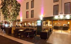 Premier Inn London Heathrow Airport - Bath Road