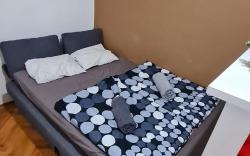 Sexy Cozy Comfy Apartment