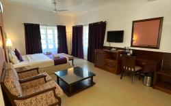 Silver Sands Hideaway Hotel