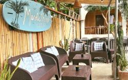 Mendelluke Suites