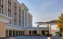 Holiday Inn Express Winnipeg Airport - Polo Park By IHG